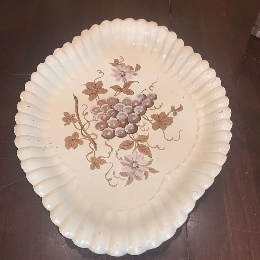 Vintage handpainted tile pilgrim art metal tray